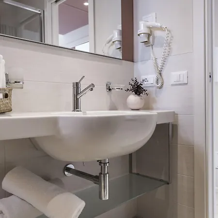 Amburgo 3* Бибионе