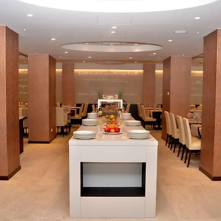 Amburgo 3* Бибионе